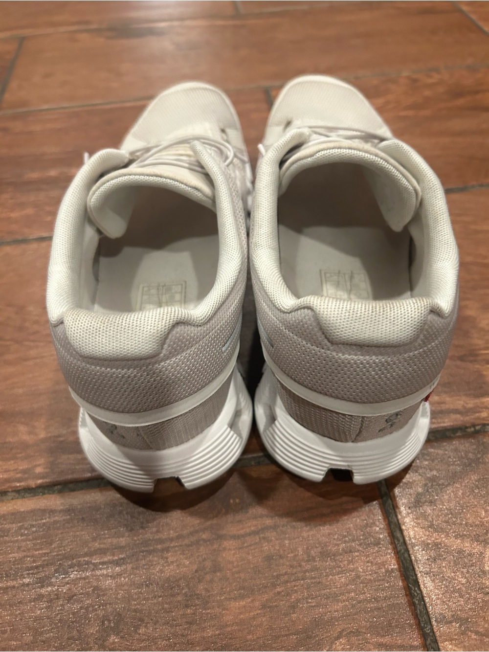 On cloud Running Women's Cloudsurfer Athletic Shoes in Light Beige - Picture 9 of 10